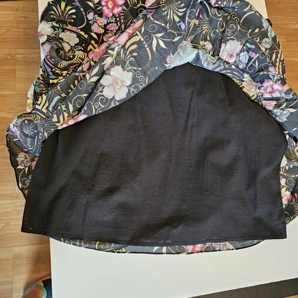 Johnny Was Naomi Peace Ruffle Tier Foral Black Dress Size Small - Picture 15 of 16